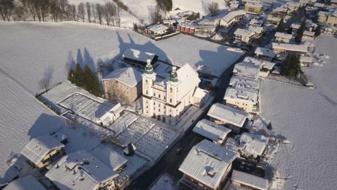 Pension Brixen Im Thale Exterior foto